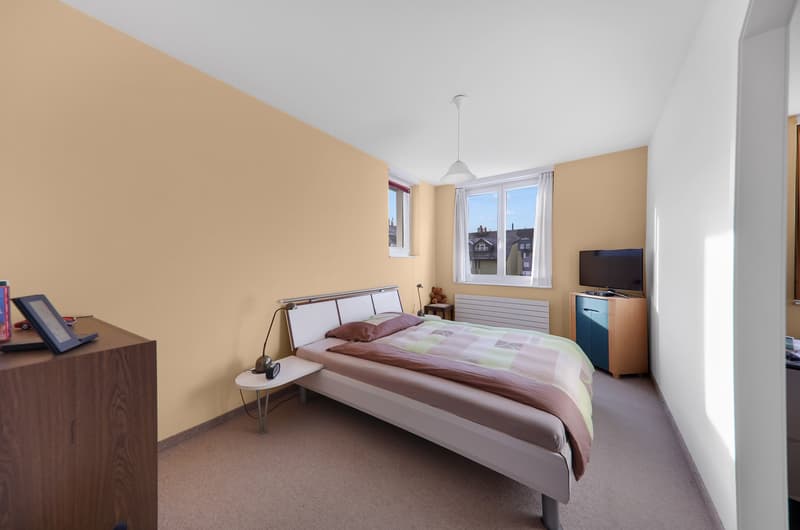 Viel Platz für die ganze Familie: 5 ½-Zimmer-Einfamilienhaus an ruhiger, sonniger Lage (7)