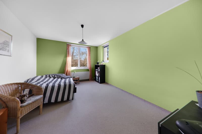 Viel Platz für die ganze Familie: 5 ½-Zimmer-Einfamilienhaus an ruhiger, sonniger Lage (9)