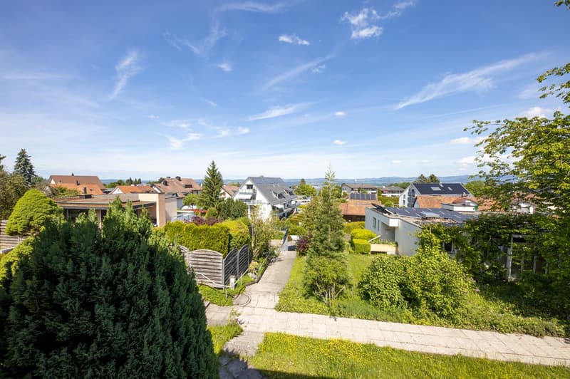 Zu Hause über dem Nebel: Freistehendes 6 ½-Zimmer-Einfamilienhaus (4)
