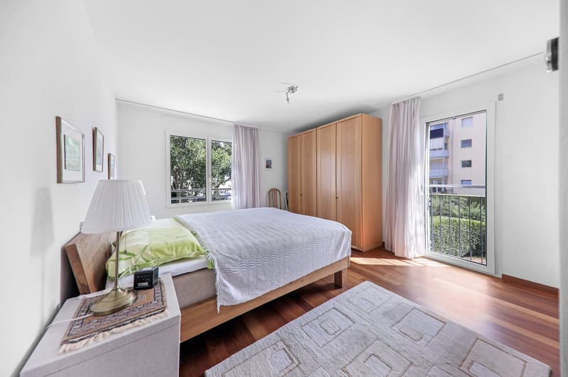 Moderne 3.5-Zimmerwohnung mit grossem Balkon nach Süden (6)