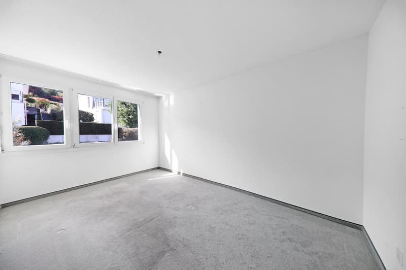 Zwei Balkone, Bastelraum und Seesicht: 5.5-Zimmerwohnung in Maur (5)