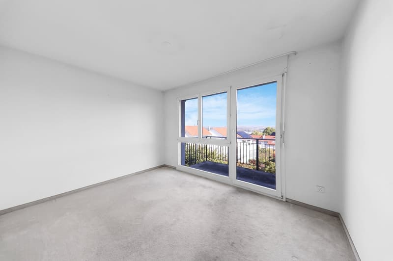 Zwei Balkone, Bastelraum und Seesicht: 5.5-Zimmerwohnung in Maur (4)