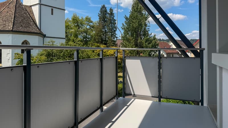 Sanierte 5- Zimmer-Maisonette- Wohnung mit Balkon in Bonstetten (17)