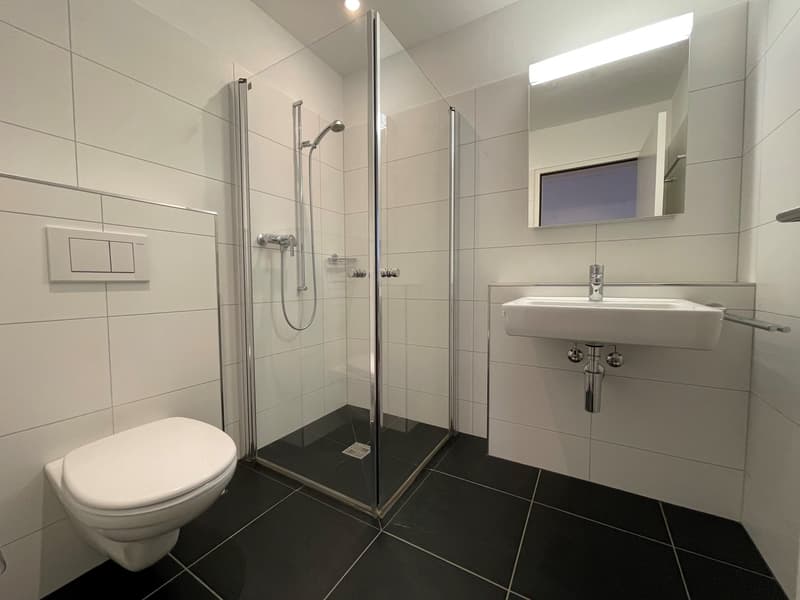 Bad mit Dusche
