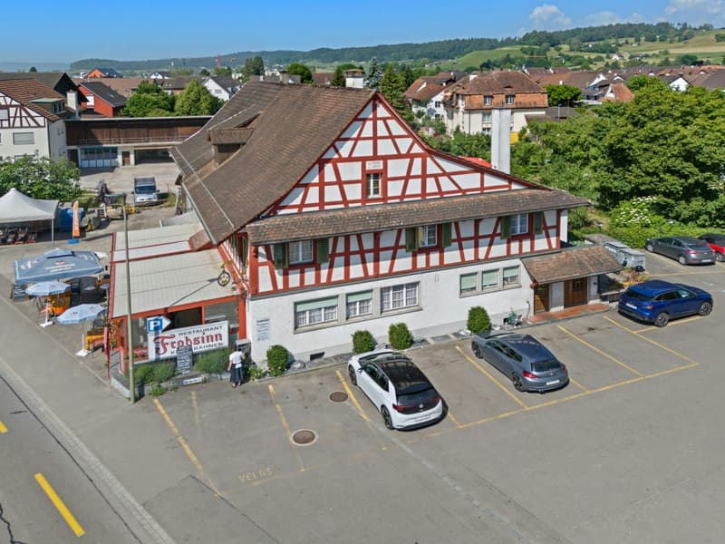 Frohsinn, Rafz: Vermietetes Restaurant im Dorfzentrum (2)