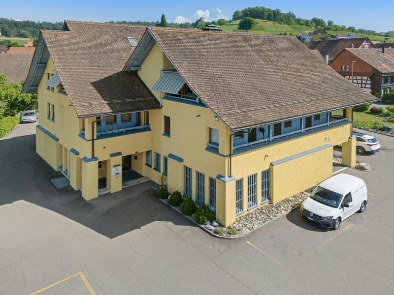 Ihre Immobilienanlage: Mietwohnungen/Praxisräume im Dorfkern von Rafz (7)