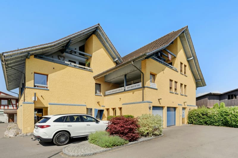 Ihre Immobilienanlage: Mietwohnungen/Praxisräume im Dorfkern von Rafz (2)