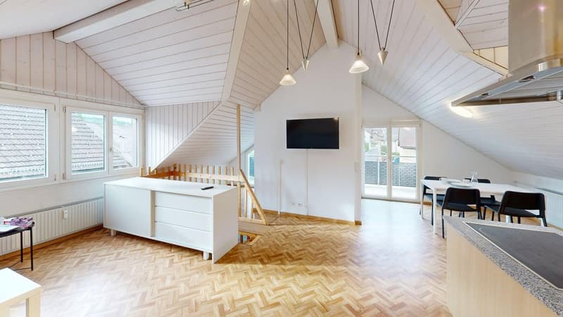Z 9 / Vollausgerüstetes, möbliertes WG-Zimmer mit / TV / Internet (6)