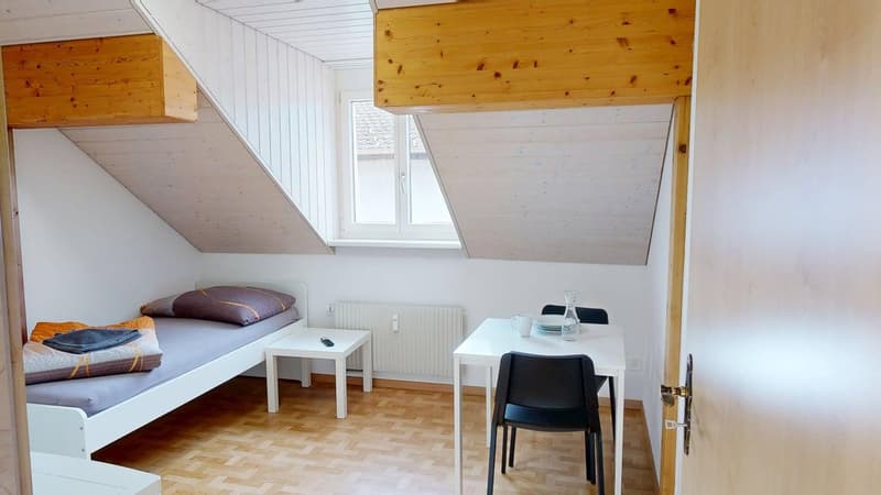 Z 11 / Vollausgerüstetes, möbliertes WG-Zimmer mit / TV / Internet (5)