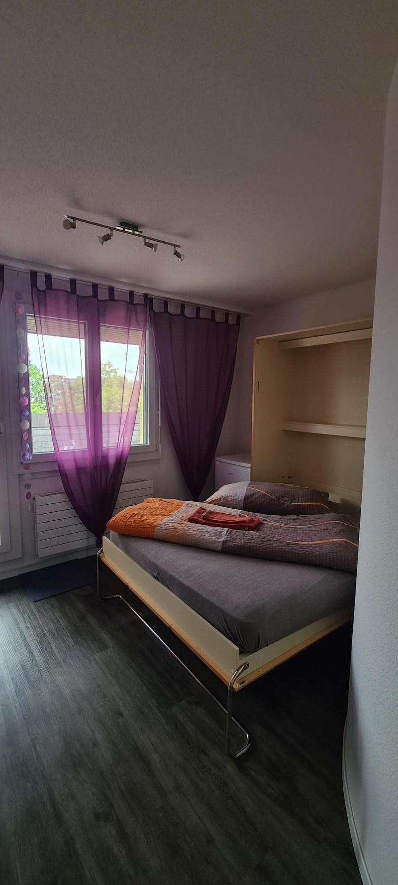 Z 4 / Möblierte WG-Zimmer in Cham (2)