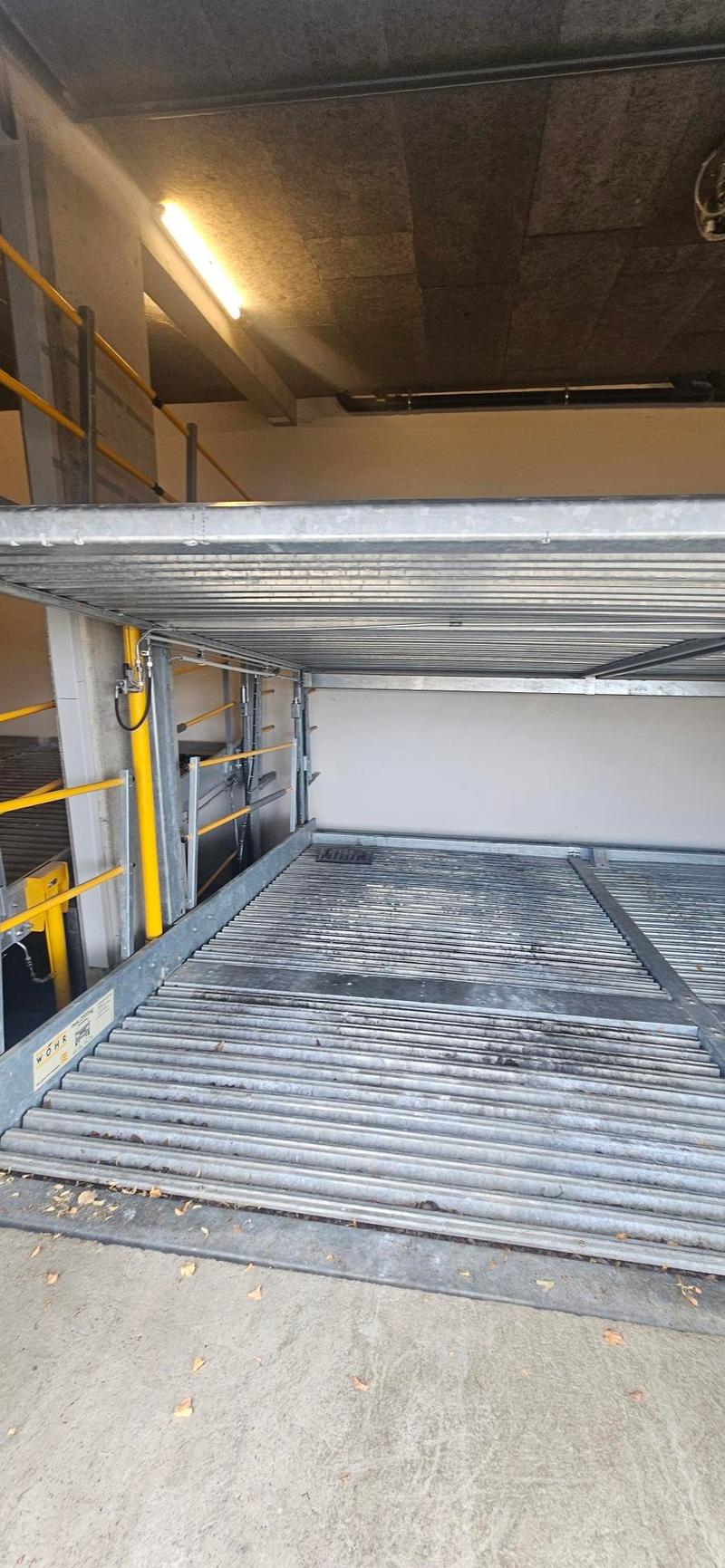 Garagenlift-Parkplatz in Rossau (Mettmenstetten) zu verkaufen (2)