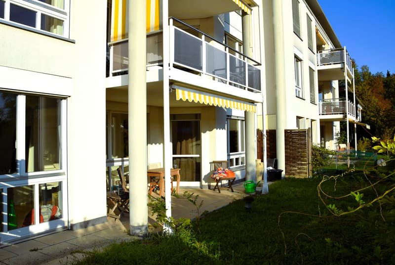 Charmante 2.5-Zimmer-Wohnung mit Sitzplatz in Zürich Hottingen (7)