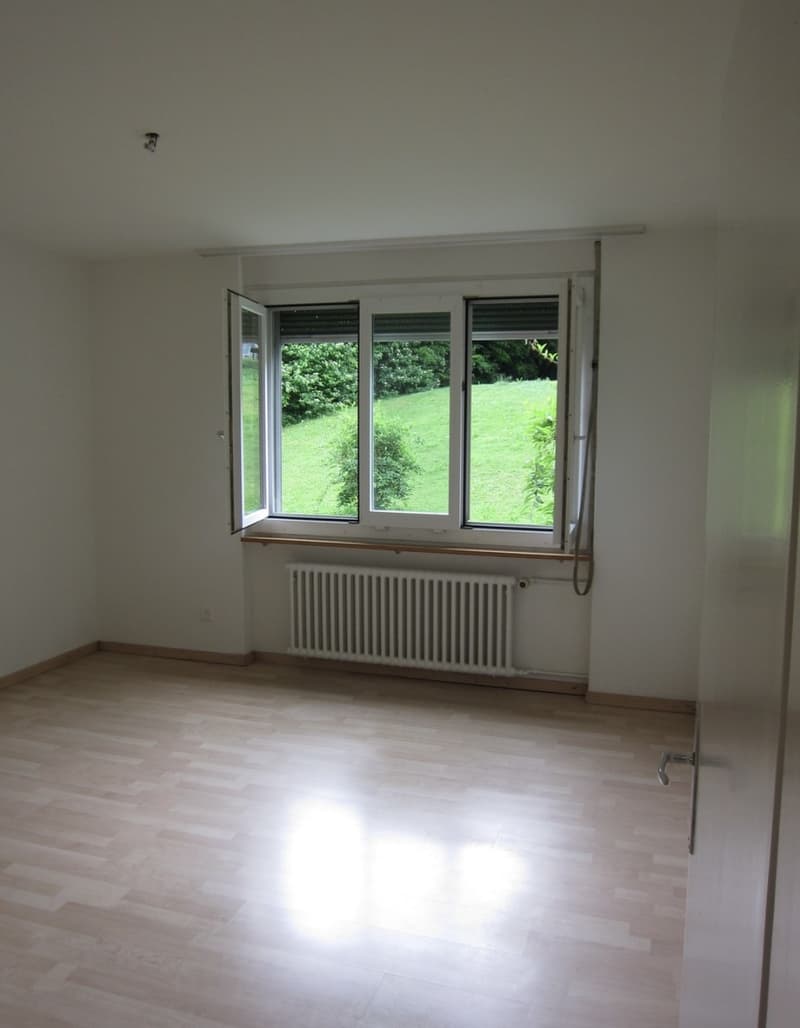 Per 01.08.2026 vermieten wir eine 3.5-Zimmerwohnung in Adliswil (5)