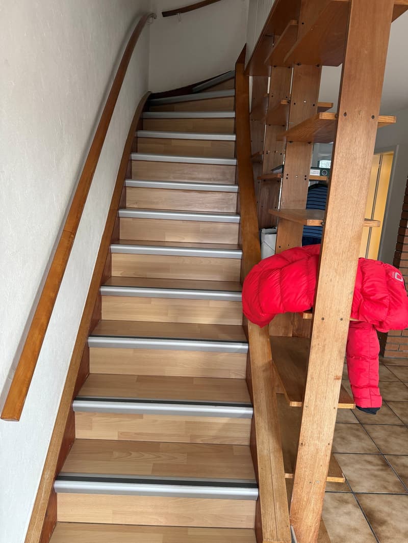 Charmantes 5.5-Zimmer-Reihenhaus in ruhiger Lage von Ittigen (7)