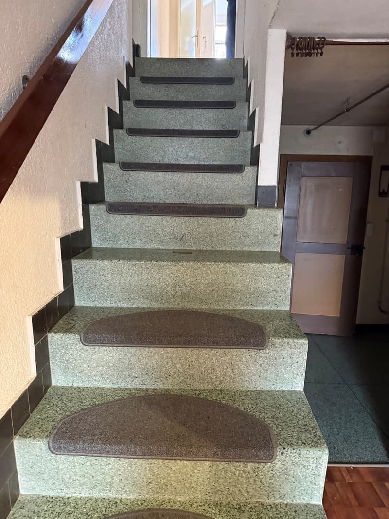 Charmantes 5.5-Zimmer-Reihenhaus in ruhiger Lage von Ittigen (18)