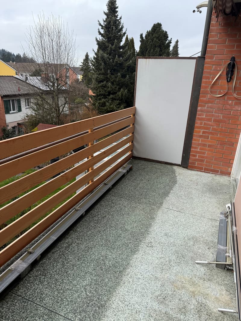 Charmantes 5.5-Zimmer-Reihenhaus in ruhiger Lage von Ittigen (6)