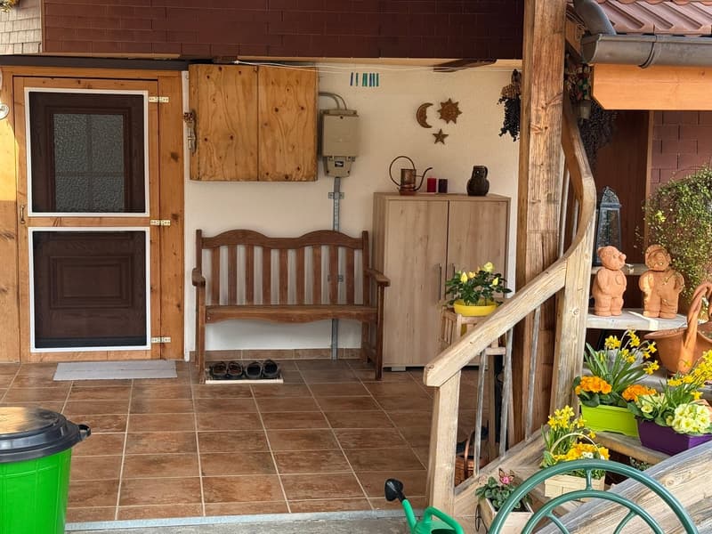 Einzigartiges Zuhause mit Seesicht & Charme - Wohnen, wo andere Ferien machen (5)