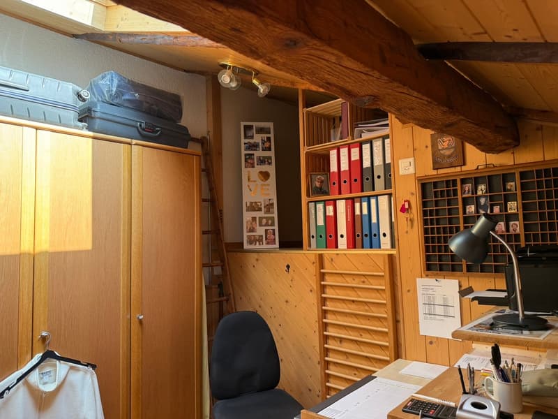 Einzigartiges Zuhause mit Seesicht & Charme - Wohnen, wo andere Ferien machen (16)