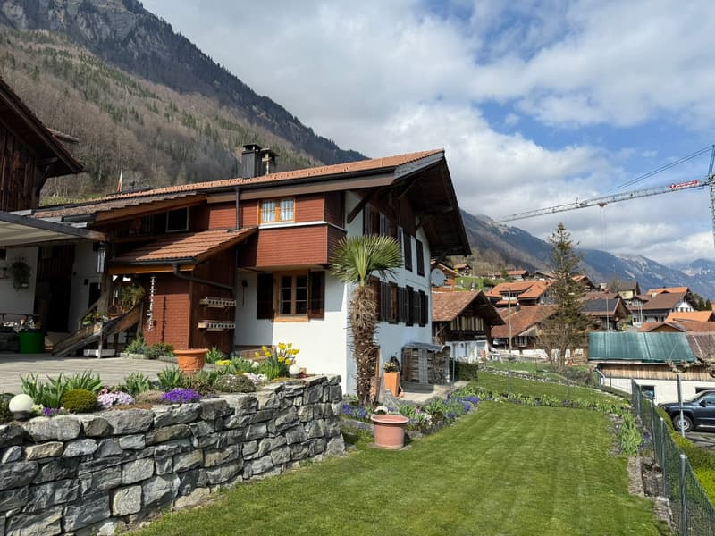 Einzigartiges Zuhause mit Seesicht & Charme - Wohnen, wo andere Ferien machen (2)
