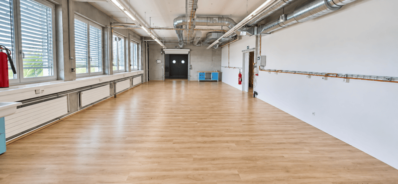 Ganzes Stockwerk zu vermieten - 1'060 m² Gewerbefläche (5)