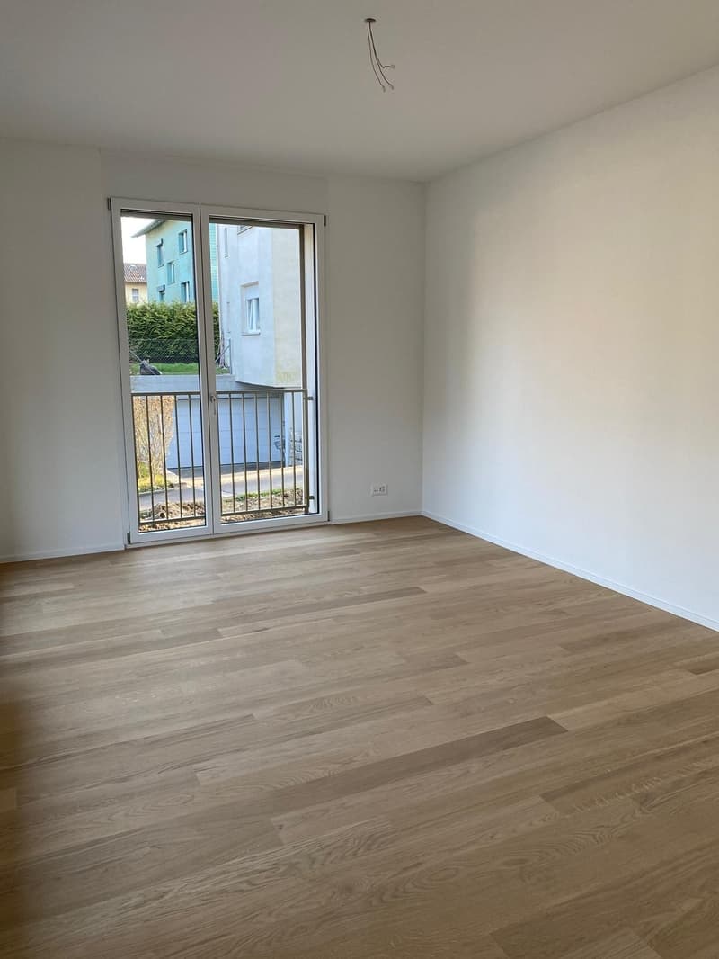 Exklusives Wohnen in Eigentumsqualität - 2.5 Zimmer- Neubauwohnung in Zürich-Seebach (8)