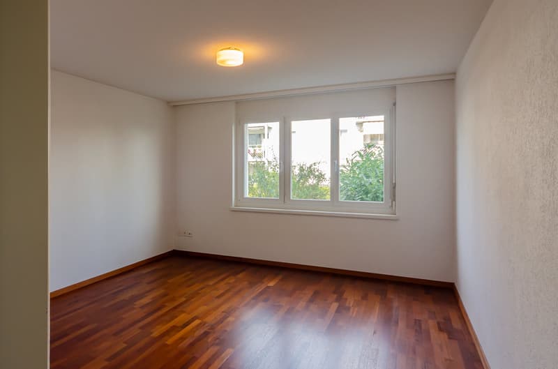 Charmante 3,5-Zimmer-Wohnung im Erdgeschoss in Steinmaur – sofort verfügbar! (8)