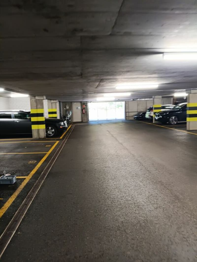 Motorrad Parkplatz (2)