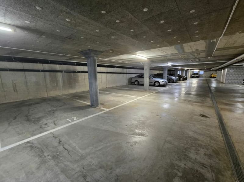 Einstellhalle Nr. 12 und 101, Eichenweg , Belp (3)