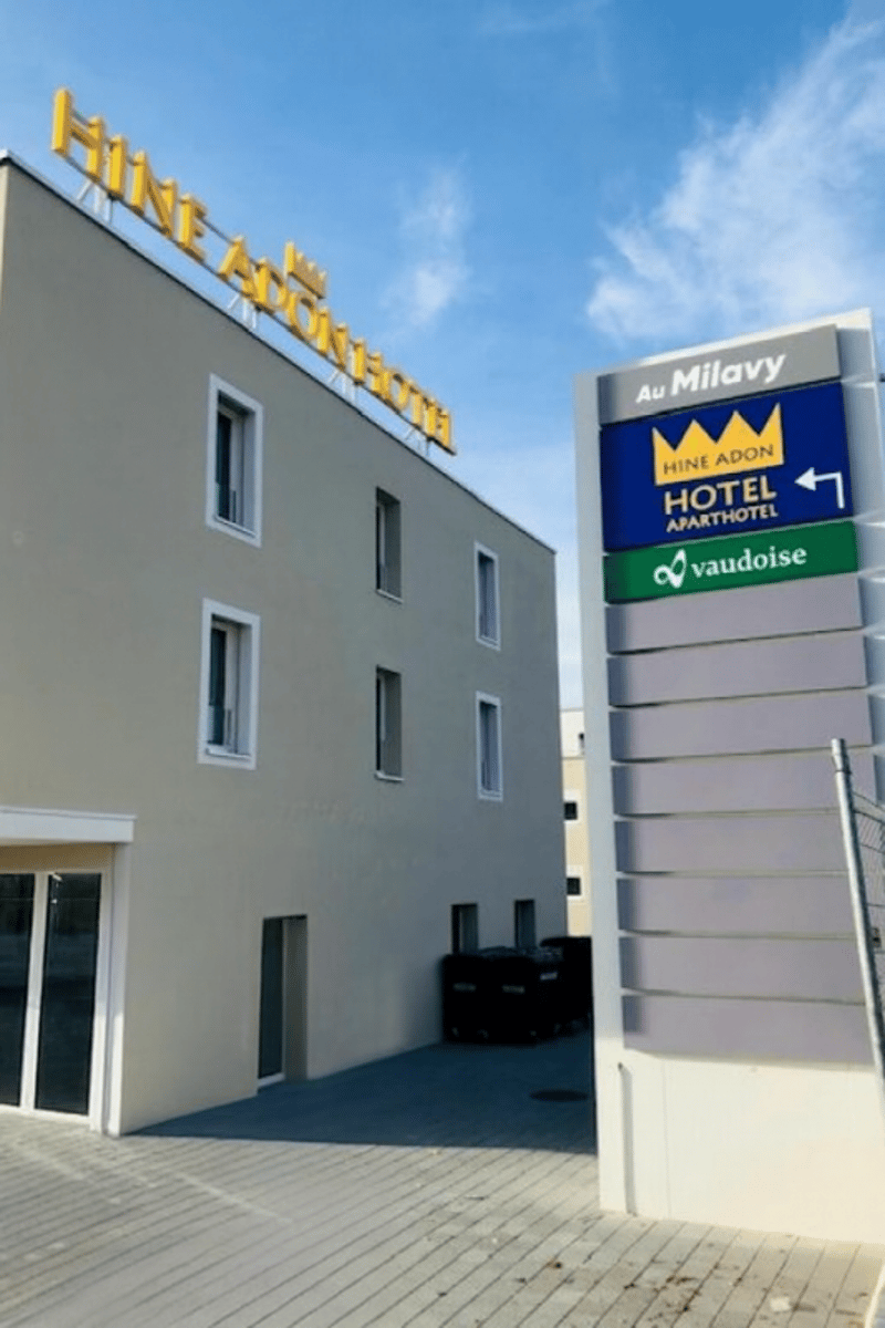 Geschäftsflächen im Gewerbezentrum Au Milavy 127 m2 (8)