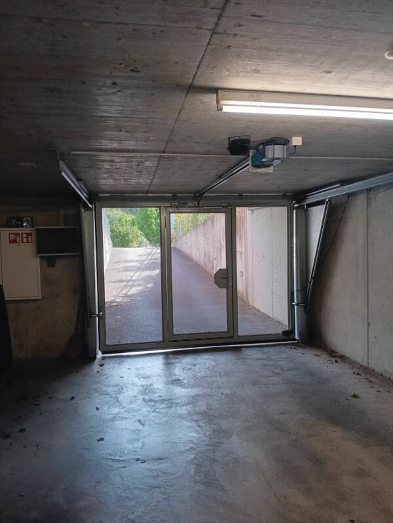 Einstellhallenplätze, J.-H.-Pestalozzi-Allee 103+105, Biel-Bienne (3)