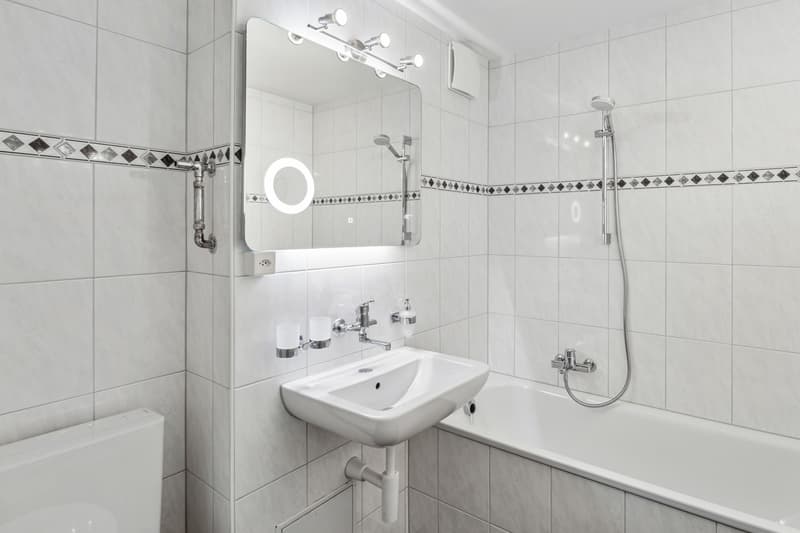 Charmante 1 Zimmerwohnung mit renoviertem Badezimmer (8)