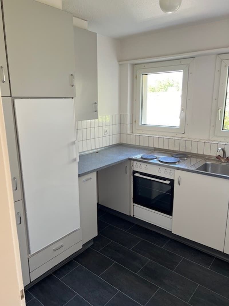 Tolle Wohnung mit grossem Balkon an zentraler und ruhiger Lage! (7)