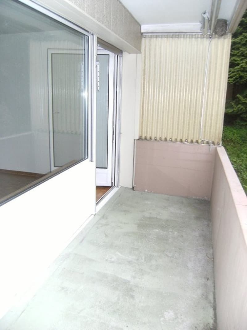 Tolle Wohnung mit grossem Balkon an zentraler und ruhiger Lage! (11)
