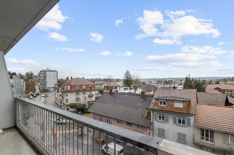 Jetzt einziehen - frisch renovierte Wohnung  ruhig, grün & zentral (4)