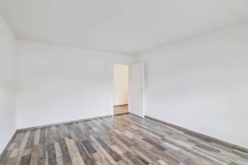 Jetzt einziehen - frisch renovierte Wohnung ruhig, grün & zentral (8)