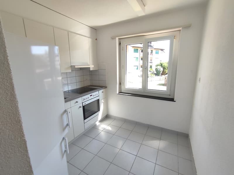 Gemütliche und helle Wohnung an zentraler Lage (1)