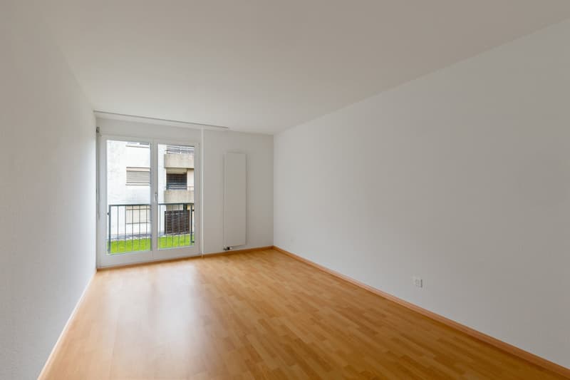 Geräumige helle Wohnung mit Balkon - zentral & im Grünen gelegen (6)