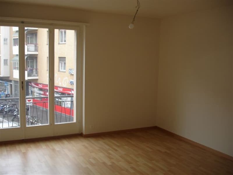 Tolle Wohnung mit Terrasse (2)