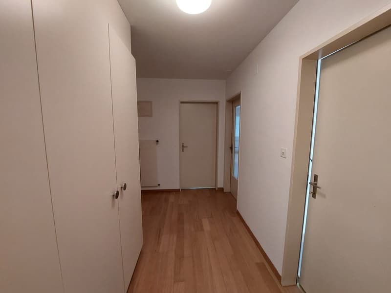 komfortable helle Wohnung mit gemütlichem Sitzplatz (4)