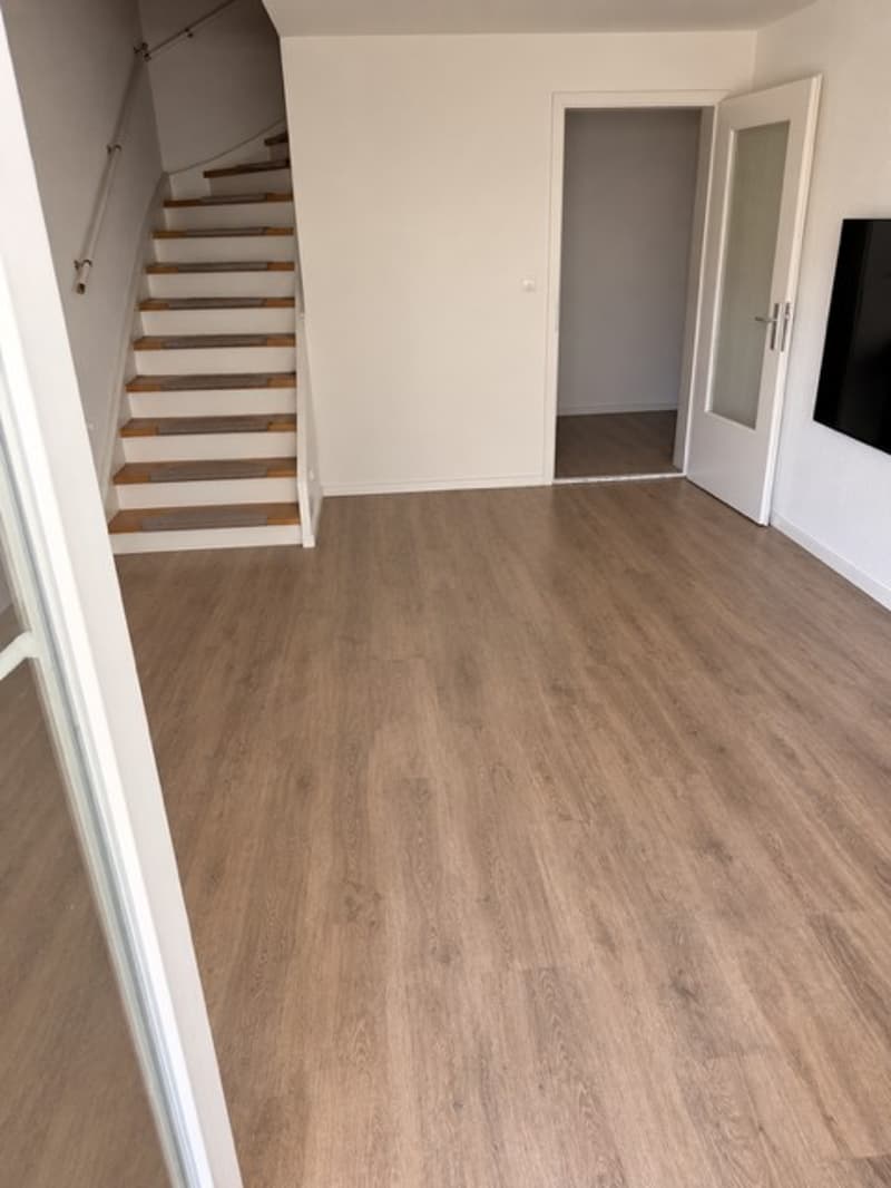 Charmante 3-Zimmer-Wohnung mit Balkon & Gartenmitbenutzung  Reinach BL (4)