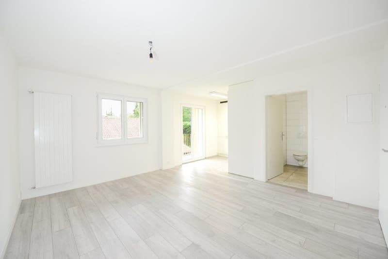 Attraktive Helle, Wohnung mit schöner Aussicht! (2)