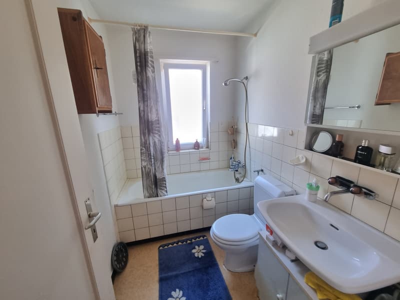 Gemütliche 3-Zimmerwohnung in Oftringen mit Parkplatz (6)