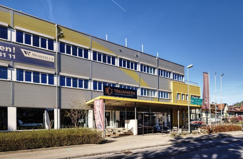 Attraktive Verkaufsfläche im EG(Teilung in 2 Einheiten möglich) (9)