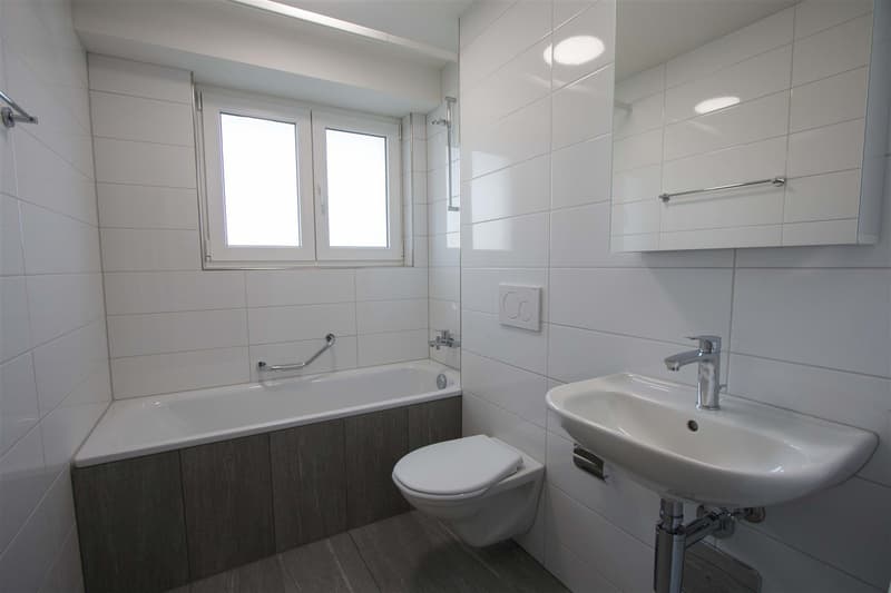 Charmante 2-Zimmer-Wohnung mit Balkon & Gartenmitbenutzung Reinac (5)