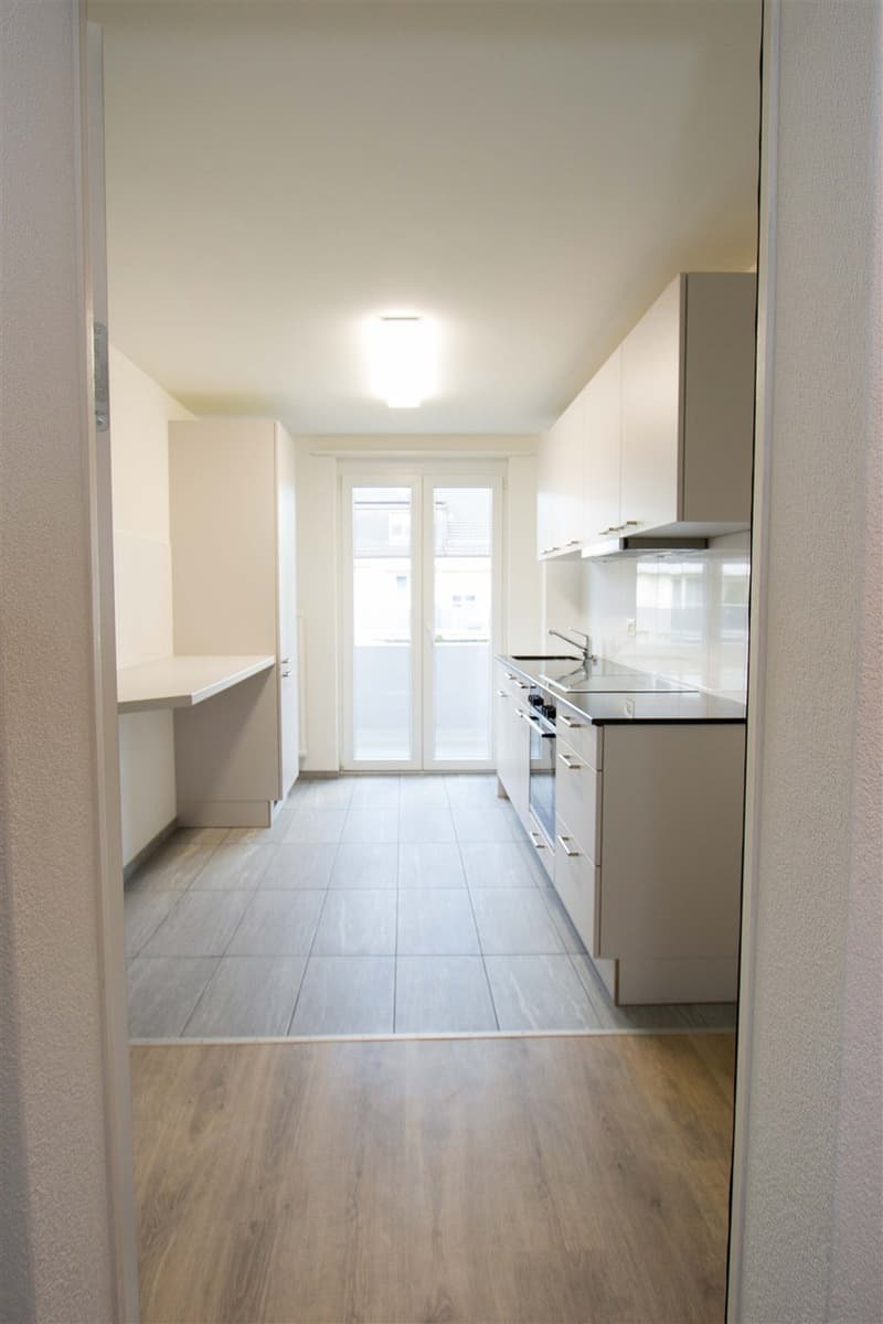 Charmante 2-Zimmer-Wohnung mit Balkon & Gartenmitbenutzung Reinac (2)