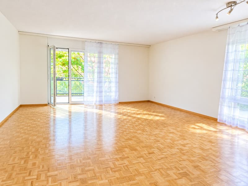 Grosse und zentralgelegene Wohnung in Kehrsatz (4)