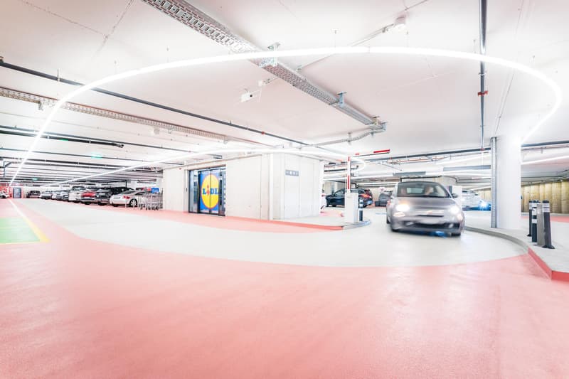 Central parking in St. Gallen 24/7, wide parking spaces, from CHF 180 / month (2)