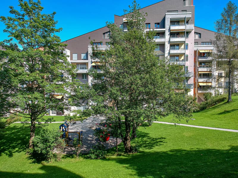 Grosszügige 4½-Zimmerwohnung mit Balkon und modernem Ausbaustandard (11)