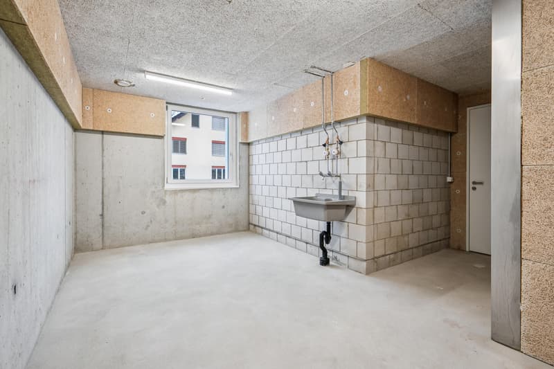Vielseitiger Neubau-Disponibelraum in Gossau SG - mit Tageslicht (1)