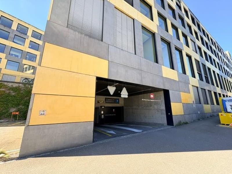 Business-Einstellplätze direkt beim Bahnhof St. Gallen (3)